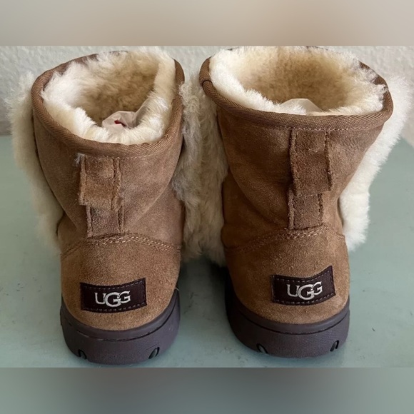 UGG Sunburst Mini Chestnut W-1130728-CHE 10 Shearling Boots - Picture 9 of 14